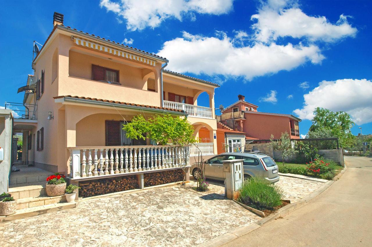 Apartments Ivanka 934 Fažana Екстериор снимка